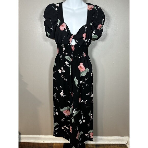 NWoT Minkpink Black  Floral Print Short Sleeve Playsuit Romper XS - Picture 1 of 8